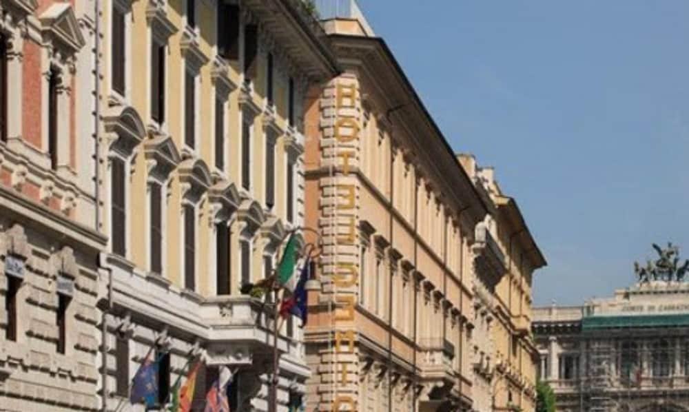 Hotel Genio Рим Екстериор снимка
