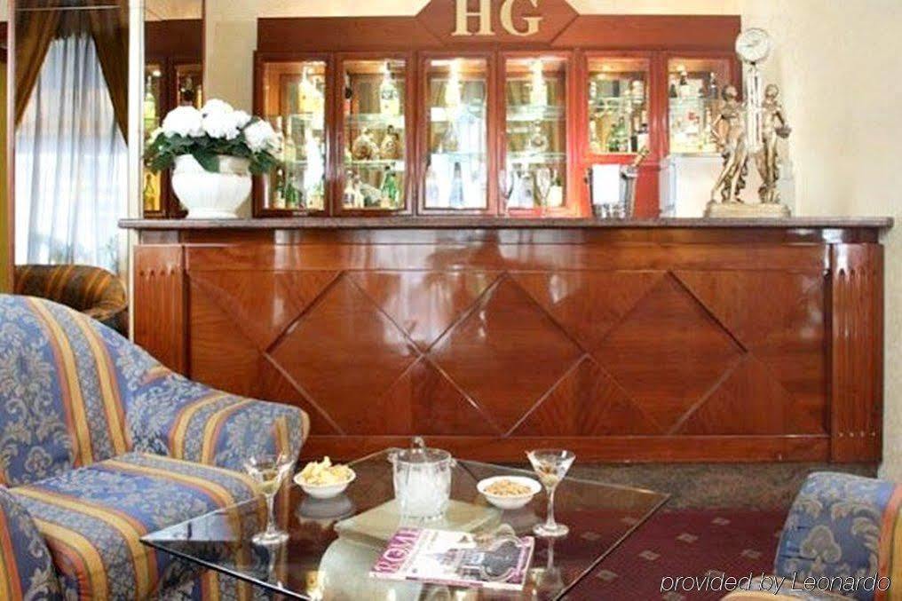 Hotel Genio Рим Ресторант снимка