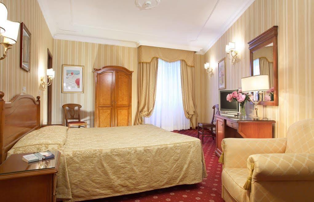 Hotel Genio Рим Екстериор снимка
