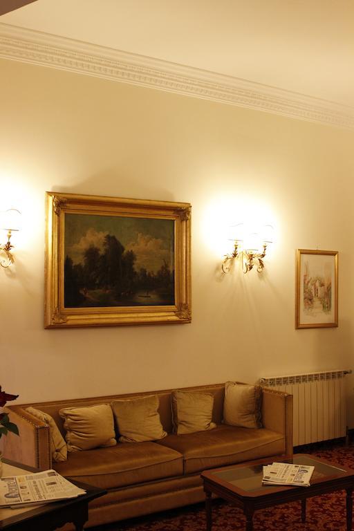 Hotel Genio Рим Екстериор снимка